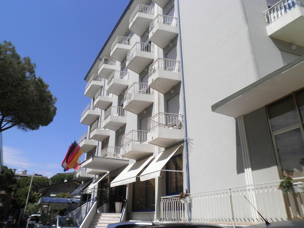 Hotel Umberto Lido di Jesolo Dış mekan fotoğraf